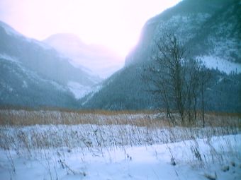 The Sun at Devils Gap (click to enlarge)